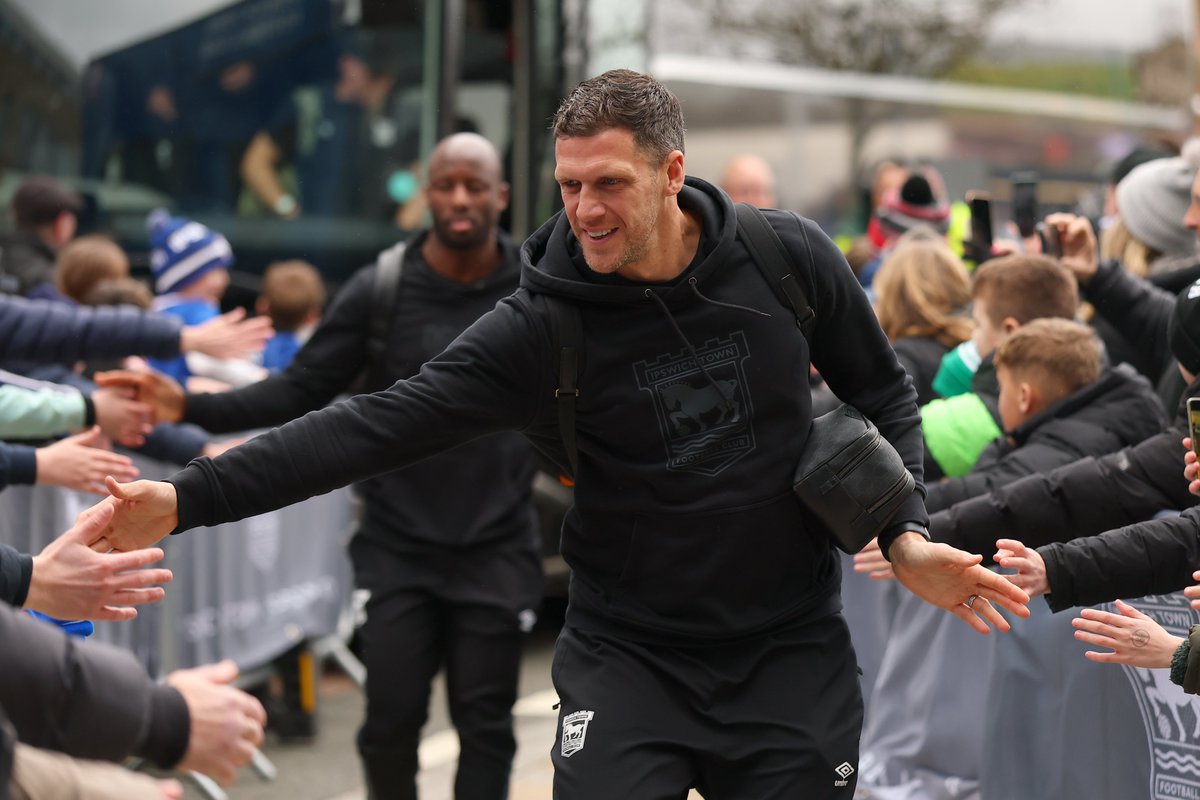 Ipswich Town tweet media