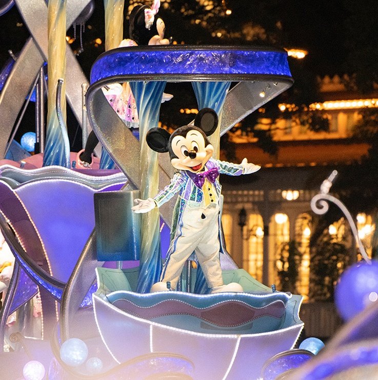 tdr_415's tweet photo. ━━━━━━━━━━━━
ナイトフォール・グロウ
ついに明日2026年3月31日、終了…☔

暴風雨なんて噂もあるけど…
ミッキー本気ださんといて😂 https://t.co/PCOi8Yxgan