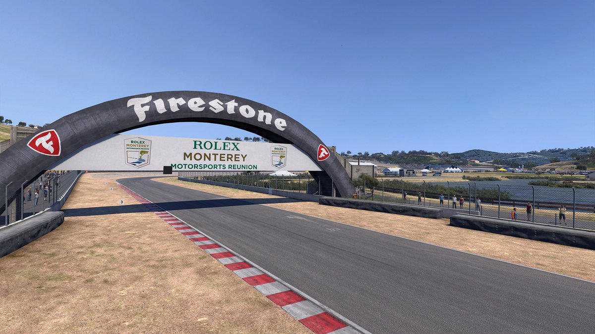 RaceRoom tweet media