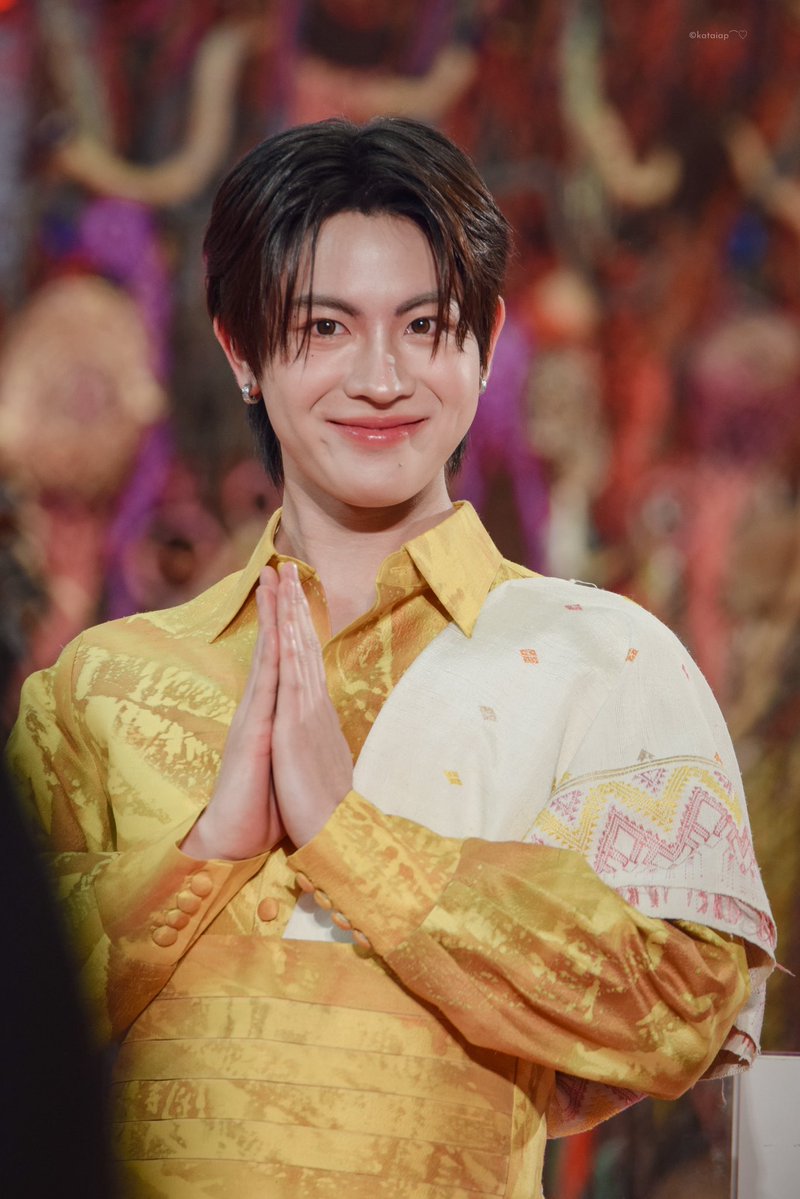 𝒘𝒊𝒕𝒉 𝒍𝒐𝒗𝒆₊♡ tweet media