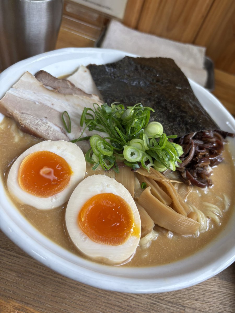 お手を拝借　a.k.a鉄腕 tweet media