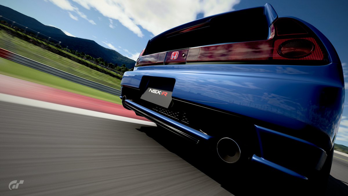 𝖲𝗈𝗅𝖺𝗇𝖼 tweet media