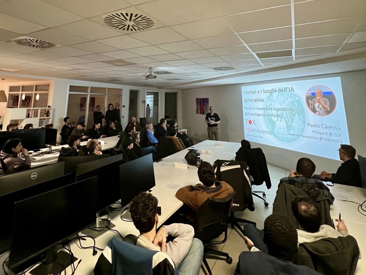 Sourcesense tweet media