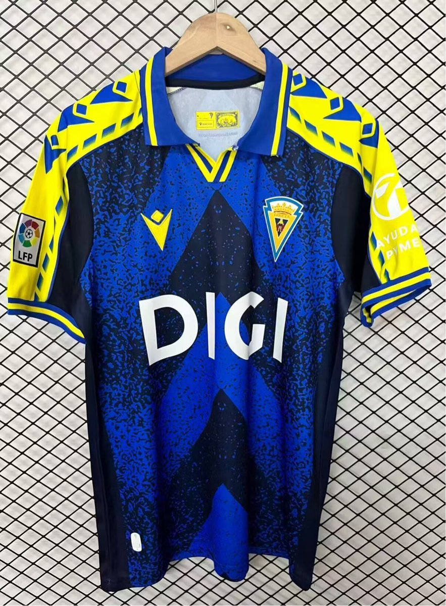 camisgz2000 tweet media