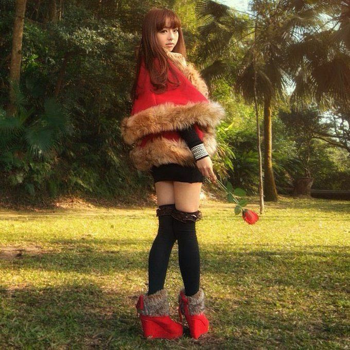 old loona pics tweet media