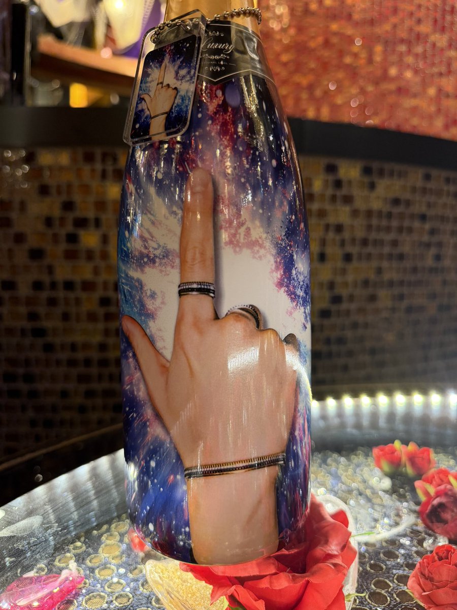 皇 天馬 tweet media