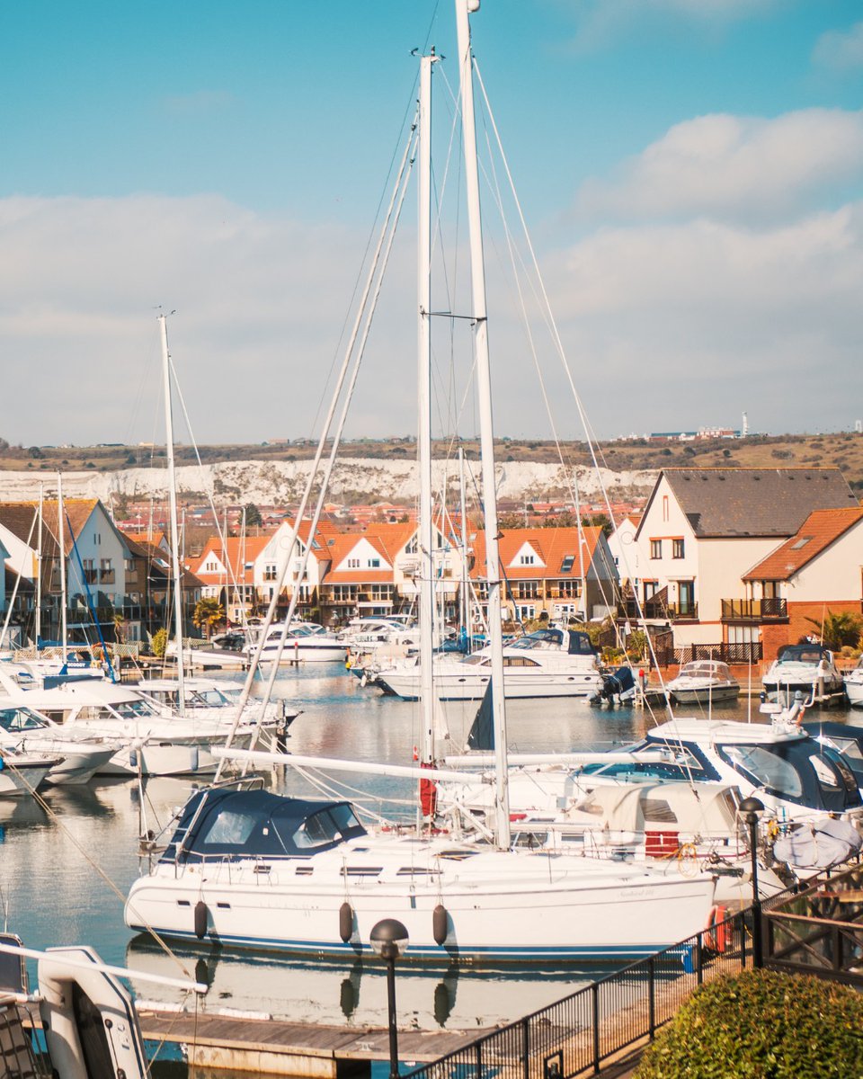 Port Solent tweet media