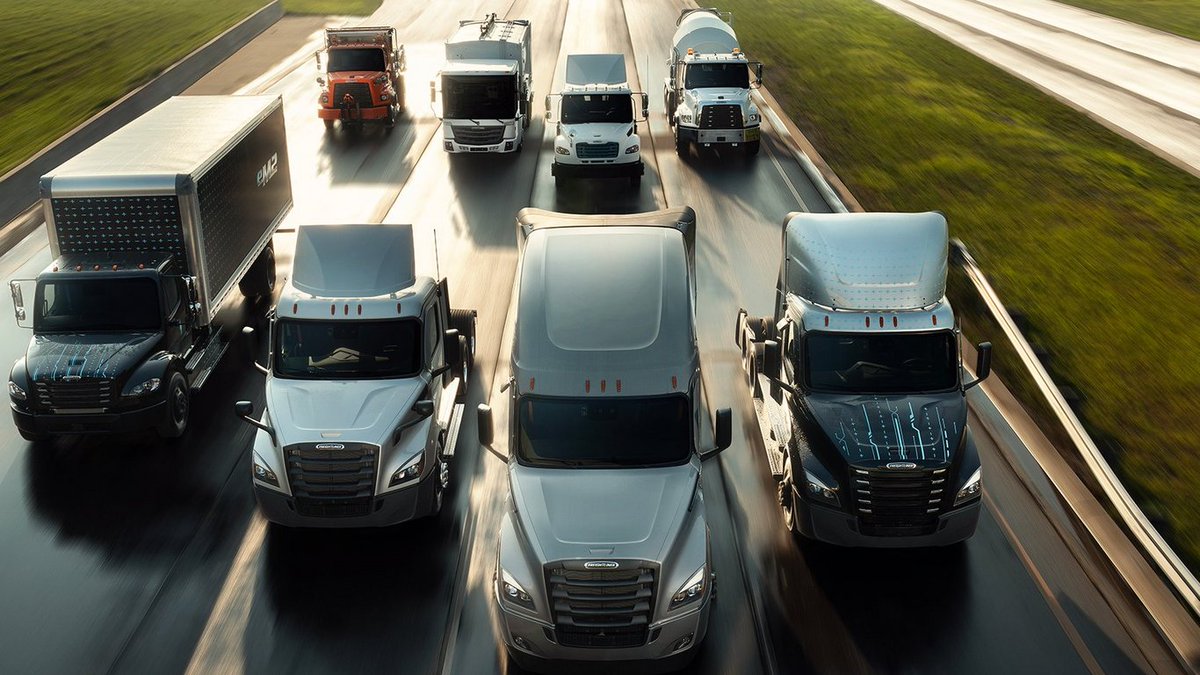 Left Lane Associates tweet media