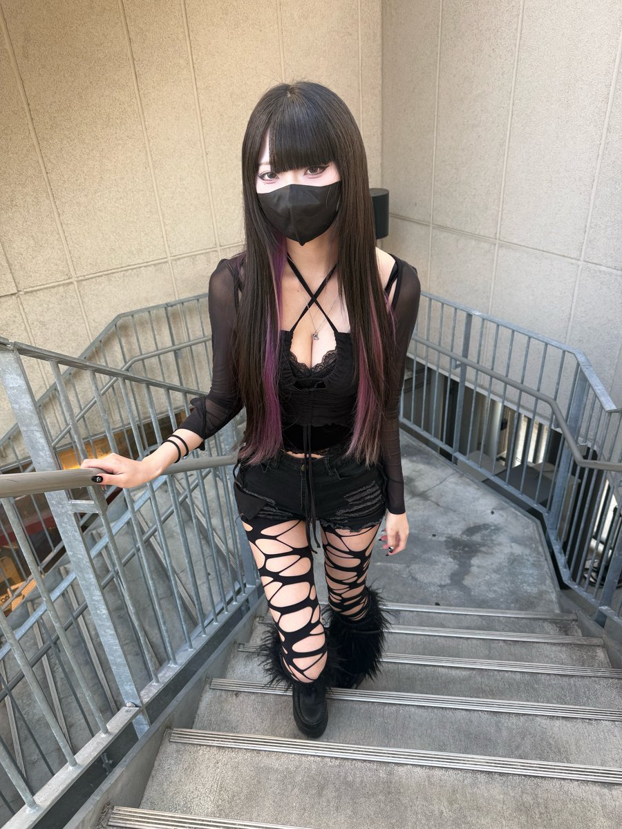 げらりん tweet media