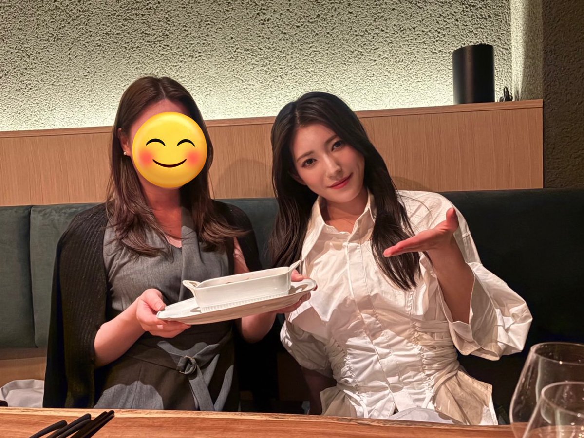 暇なこはく総書記 tweet media