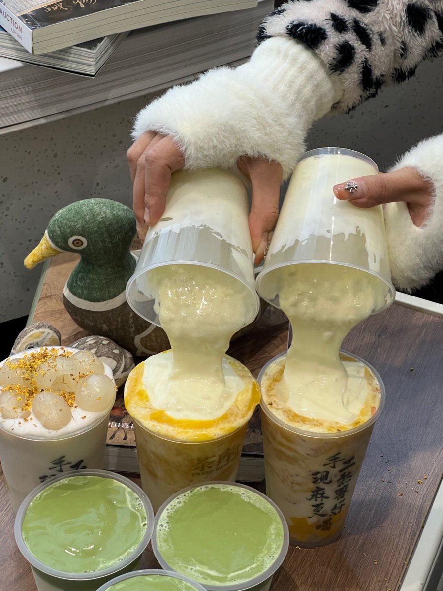 momipokuren tweet media