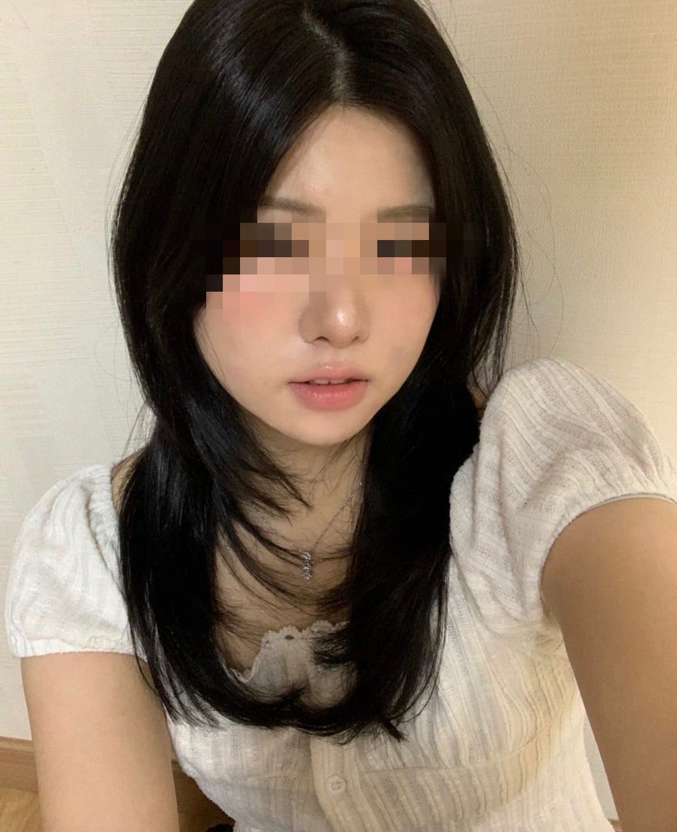 hm011714's tweet photo. 도태💕소추들🤏알아서 지인뱉어내러 와야지❓️💕
#여깨 #붙여 #지인상납 #구닝 #지인 #캣파 #지인박제 #붙여대결 #여왕깨기 https://t.co/aSoBvaQ3bP