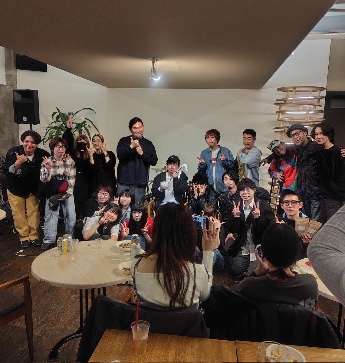 Mr_taki's tweet photo. 3/28(土)心斎橋iiie
【Mr.CRAFTED Vol.6】
お越し頂いた皆さん有り難う御座いました！！

お陰様で2周年記念に相応しい盛り上りでした♪

大阪唯一のチケ代＆生ハム無料のビアパーティー！！

参加・協賛してくれた皆さん！
心斎橋iiieのスタッフの皆さん！
有り難う御座いました！！ https://t.co/RNmJFhaaWY