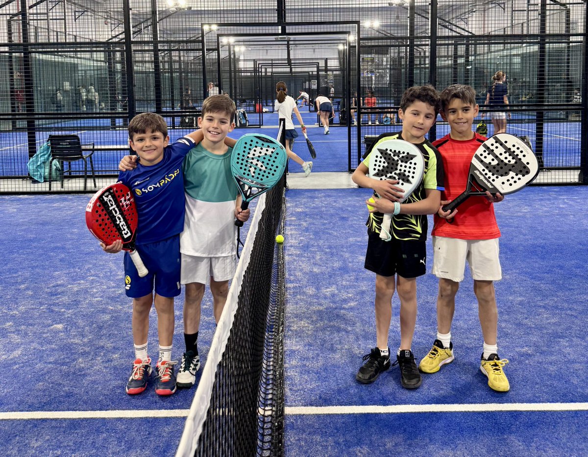 Federación Navarra de Pádel tweet media