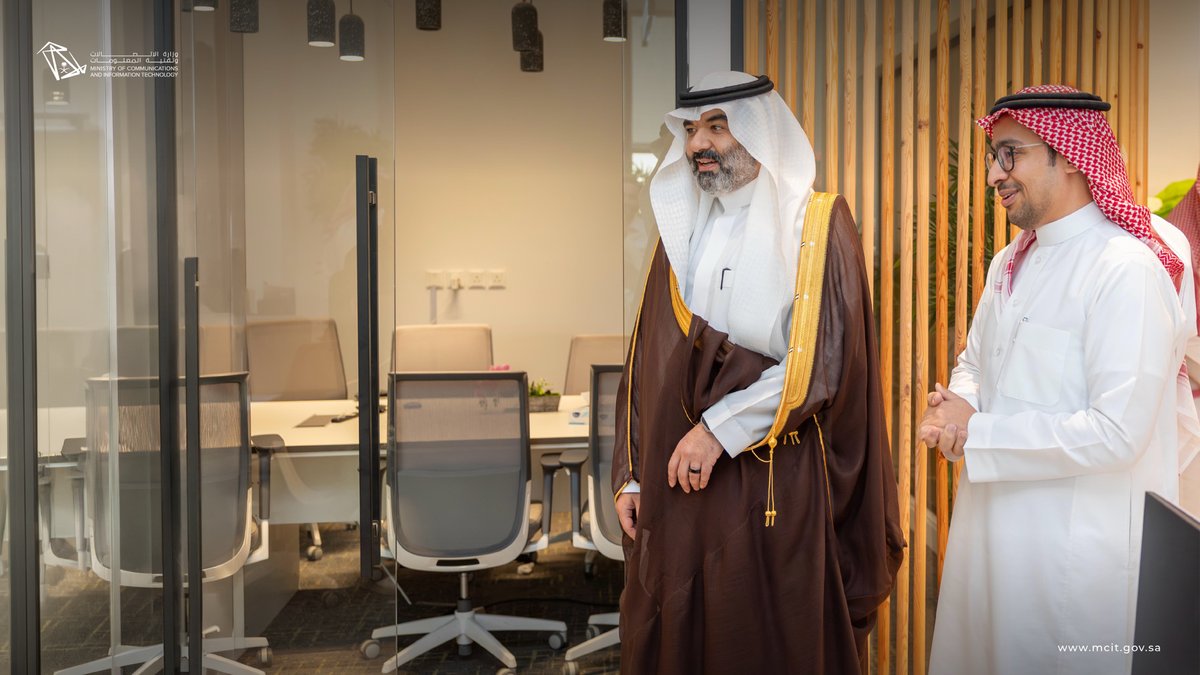 وزارة الاتصالات وتقنية المعلومات tweet media