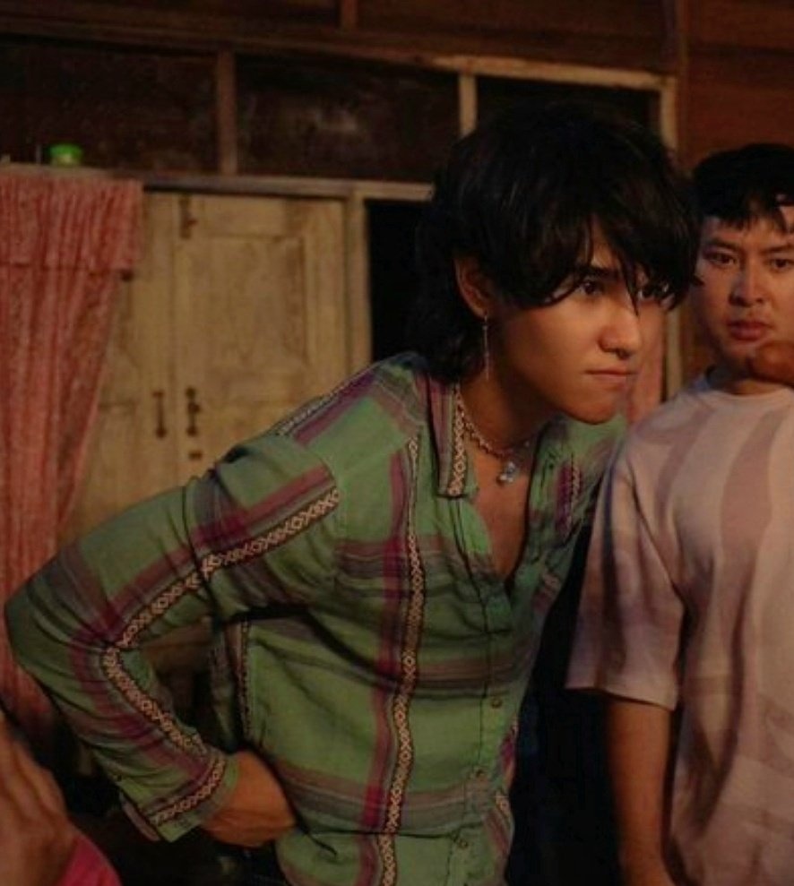 januaeve tweet media