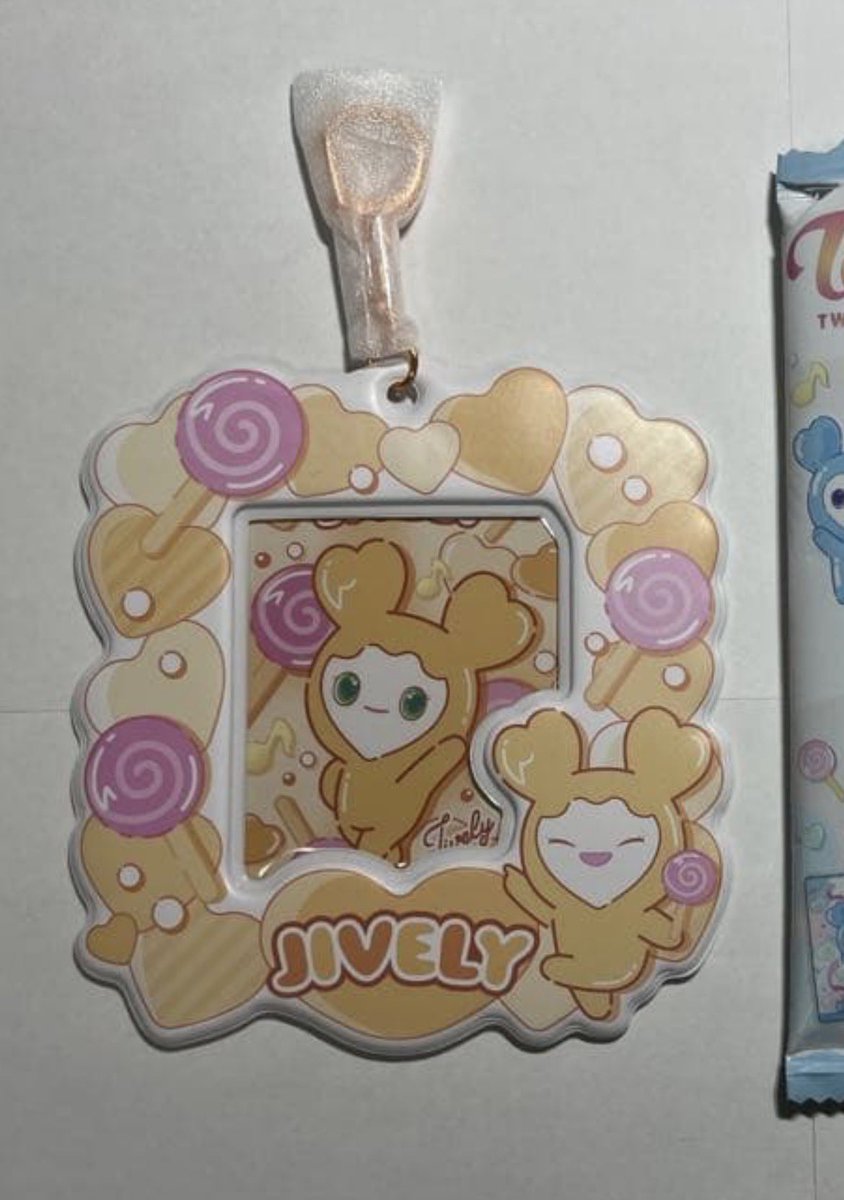 𝘮𝘪 tweet media