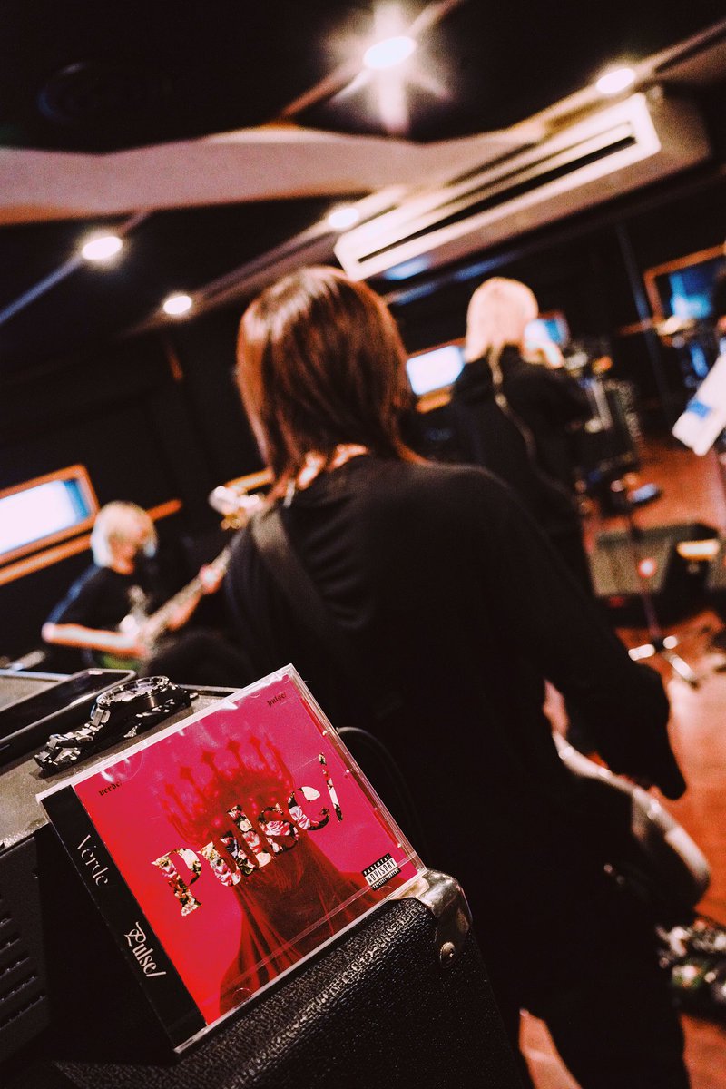 SW_A9's tweet image. 燿くんありがとう！
明後日のリリイベよろしくお願いします🎁

#Pulse/
#Verde_Shou