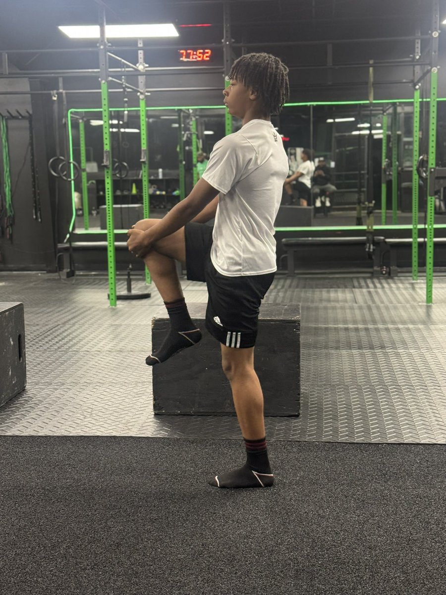 Avery Edwards tweet media