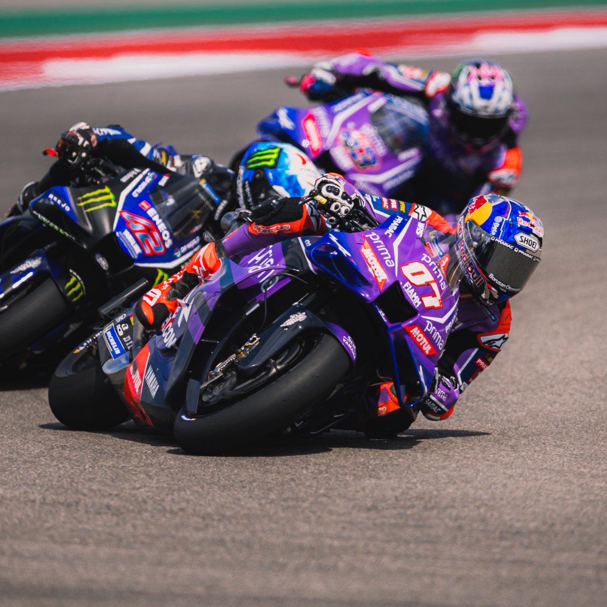 Yamaha Racing tweet media