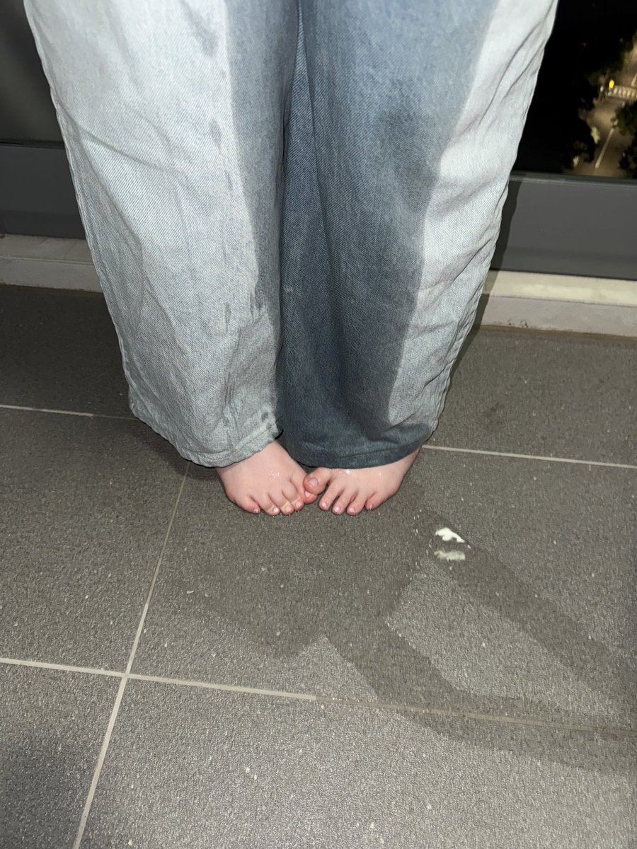 ℳℴℴ𝓃 tweet media