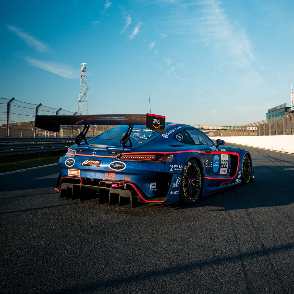 2seasmotorsport tweet media