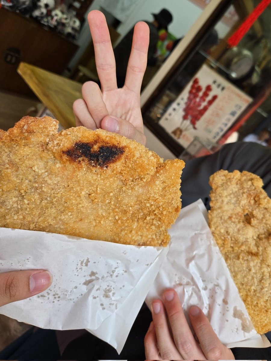 れらしー tweet media