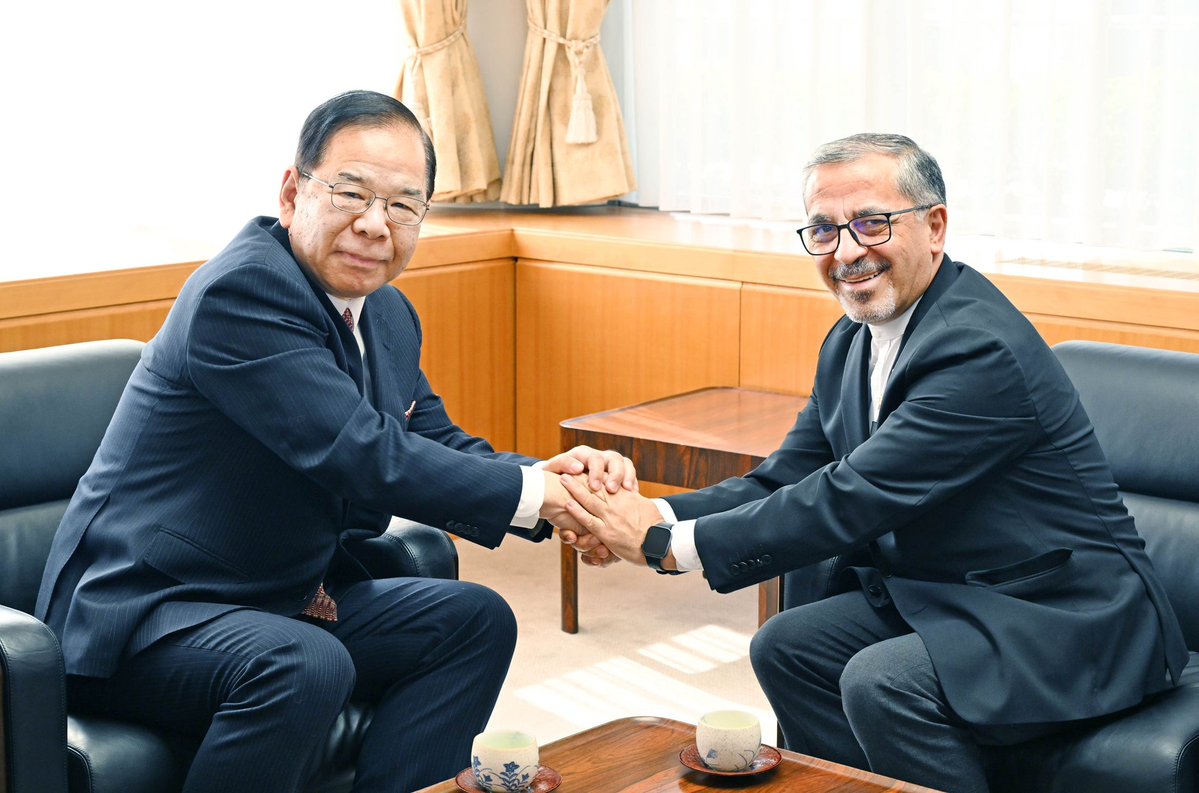 志位和夫 tweet media