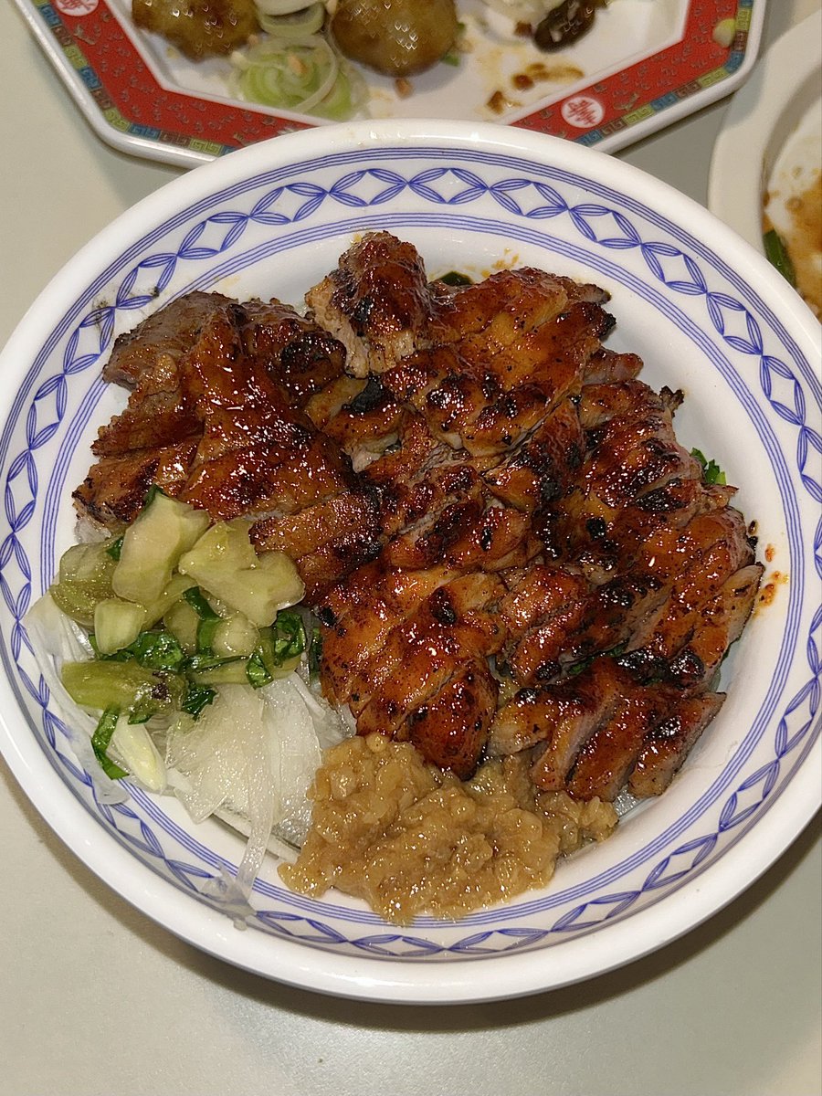 티밥이.. tweet media