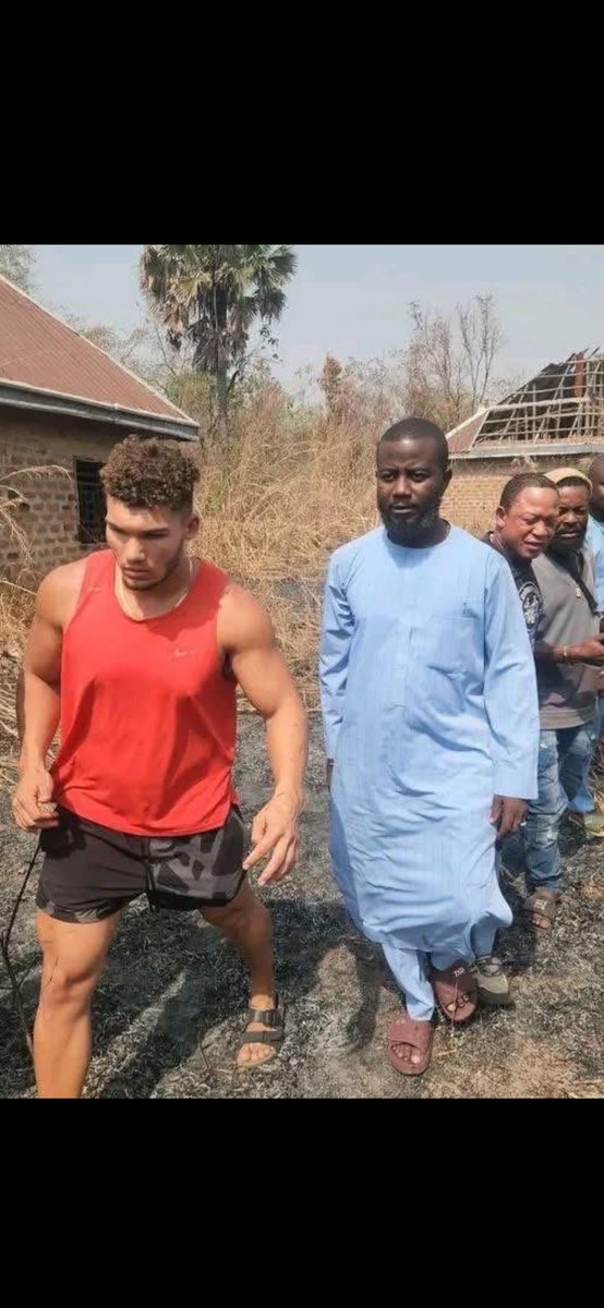 SizZzle. 😎🇳🇬 tweet media