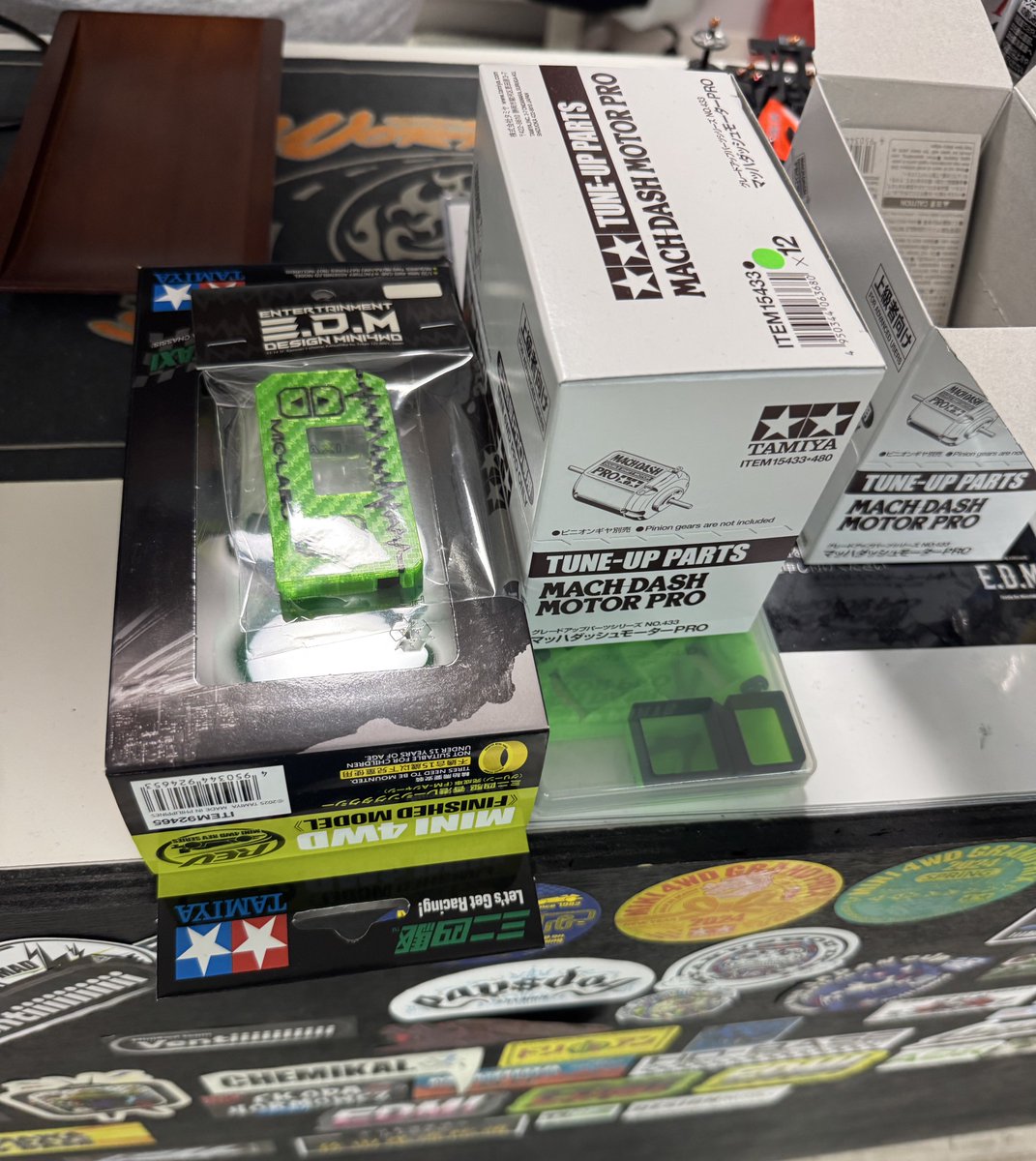 Shigeki_Aoki18's tweet image. お買い物でEDMへ✨
マッハ買えて良かった😁👍
タイミング合う時レースも参加します✨
#EDM