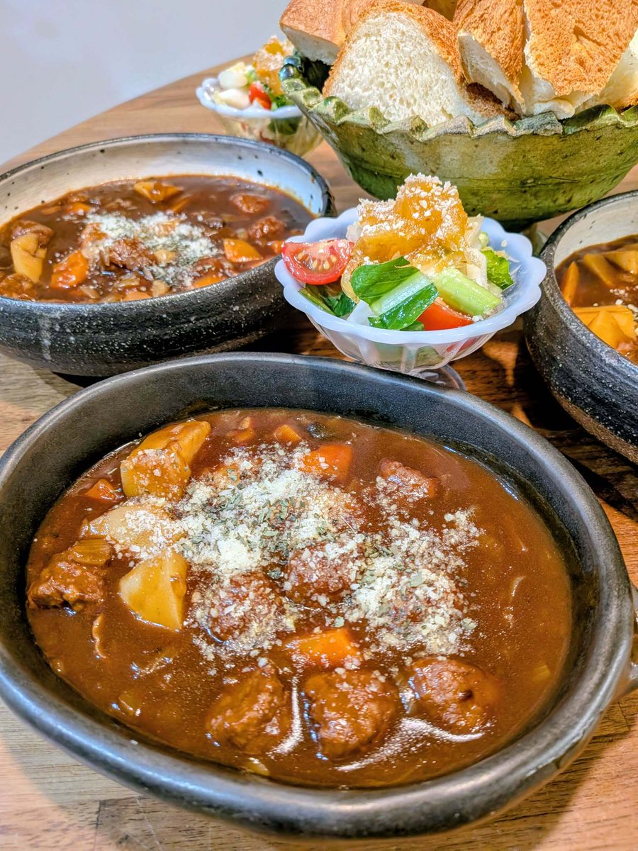 トライアングルストラテジー公式 tweet media