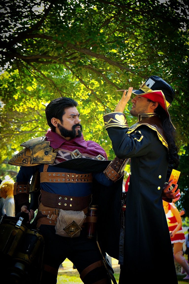 아프라이나 tweet media