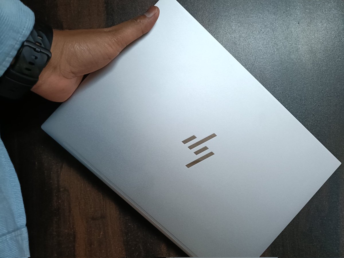 tripathi_utpal's tweet image. Hello #MacBook lovers,
it's HP Z Book 😍
@HP