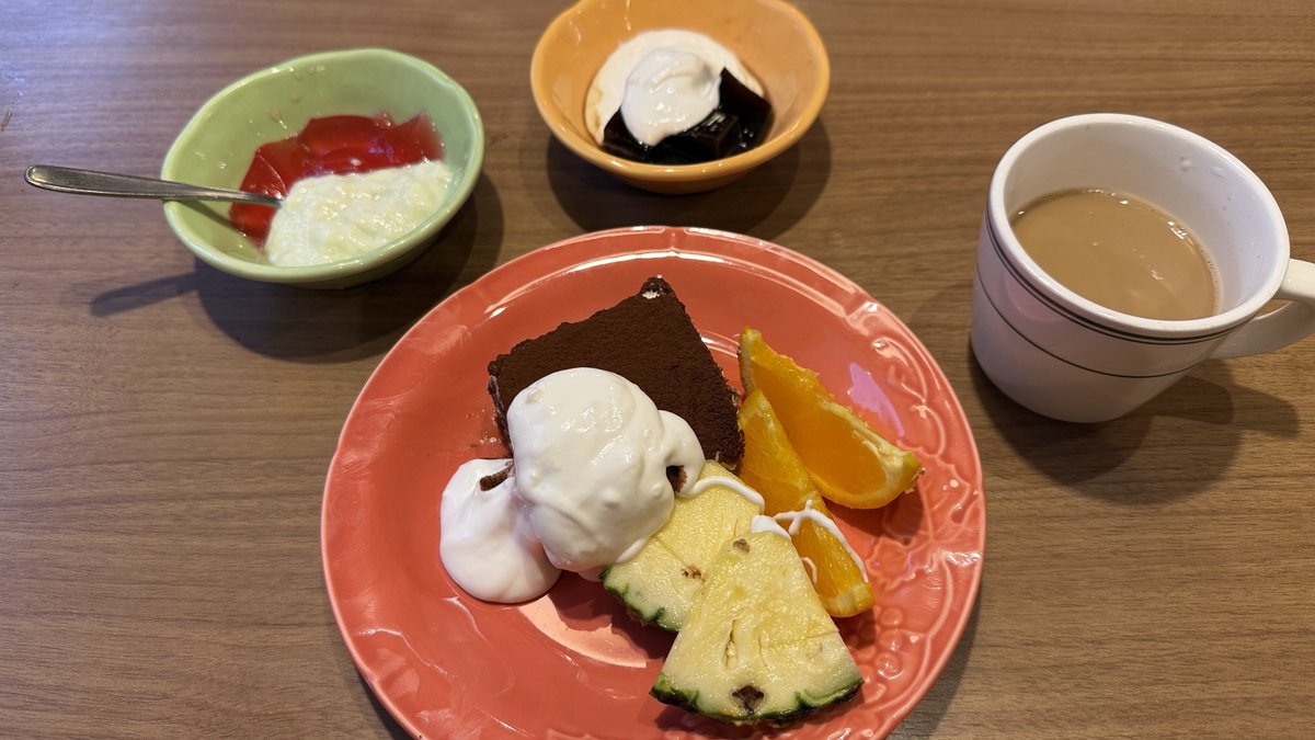 虎 with Blue Eyes tweet media