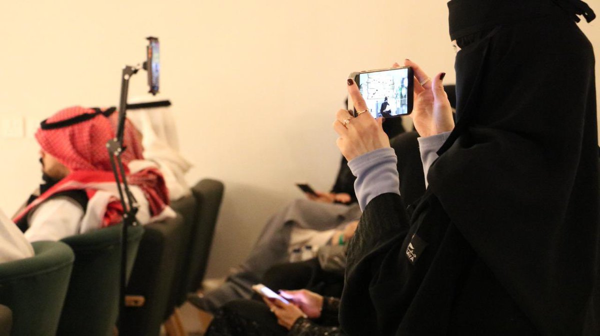 نموّ | قروث tweet media