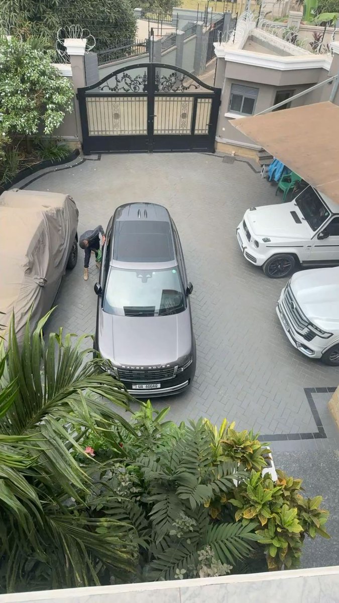 pretty Ari🌹🎀 tweet media