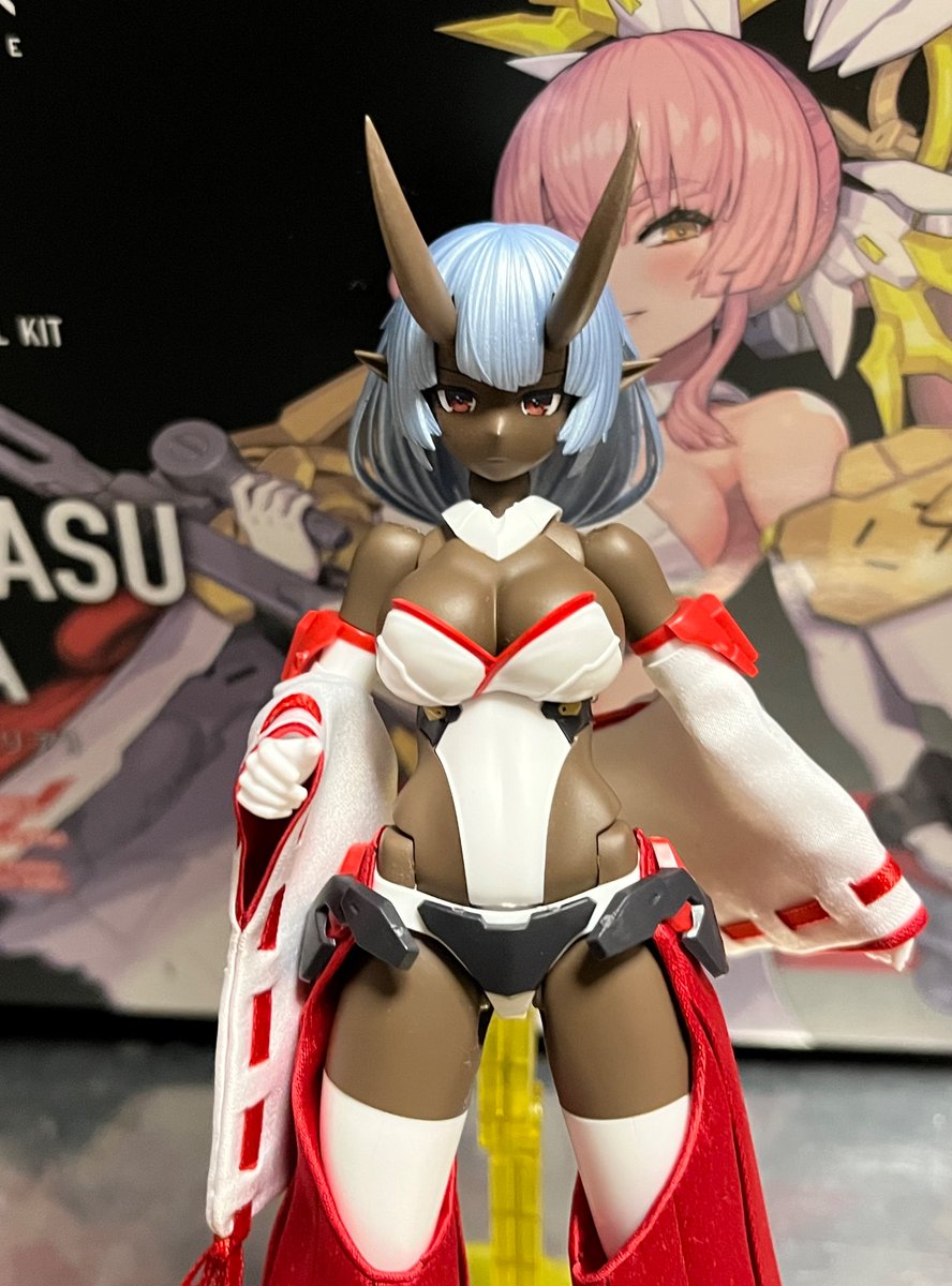 アーバイン tweet media