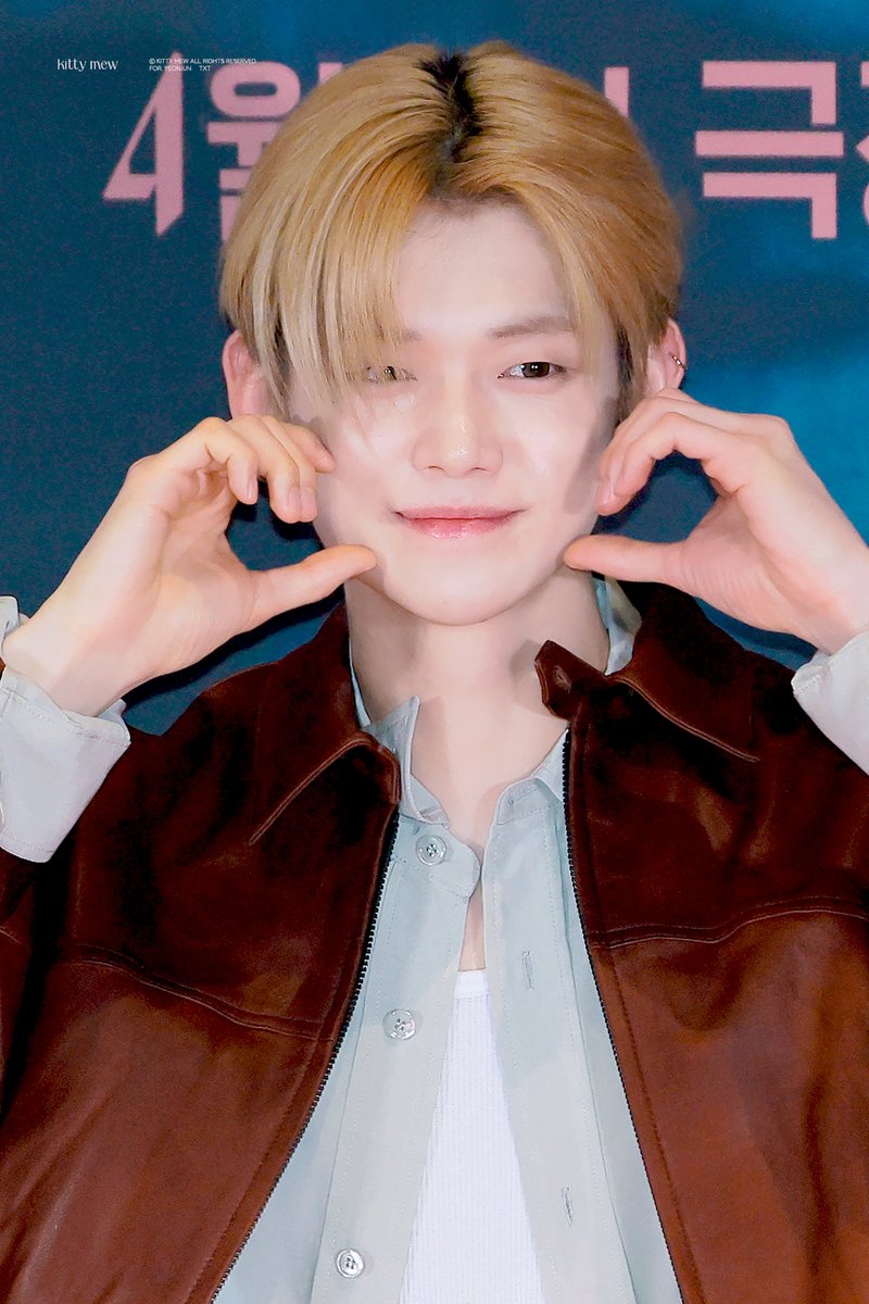 kitty mew tweet media