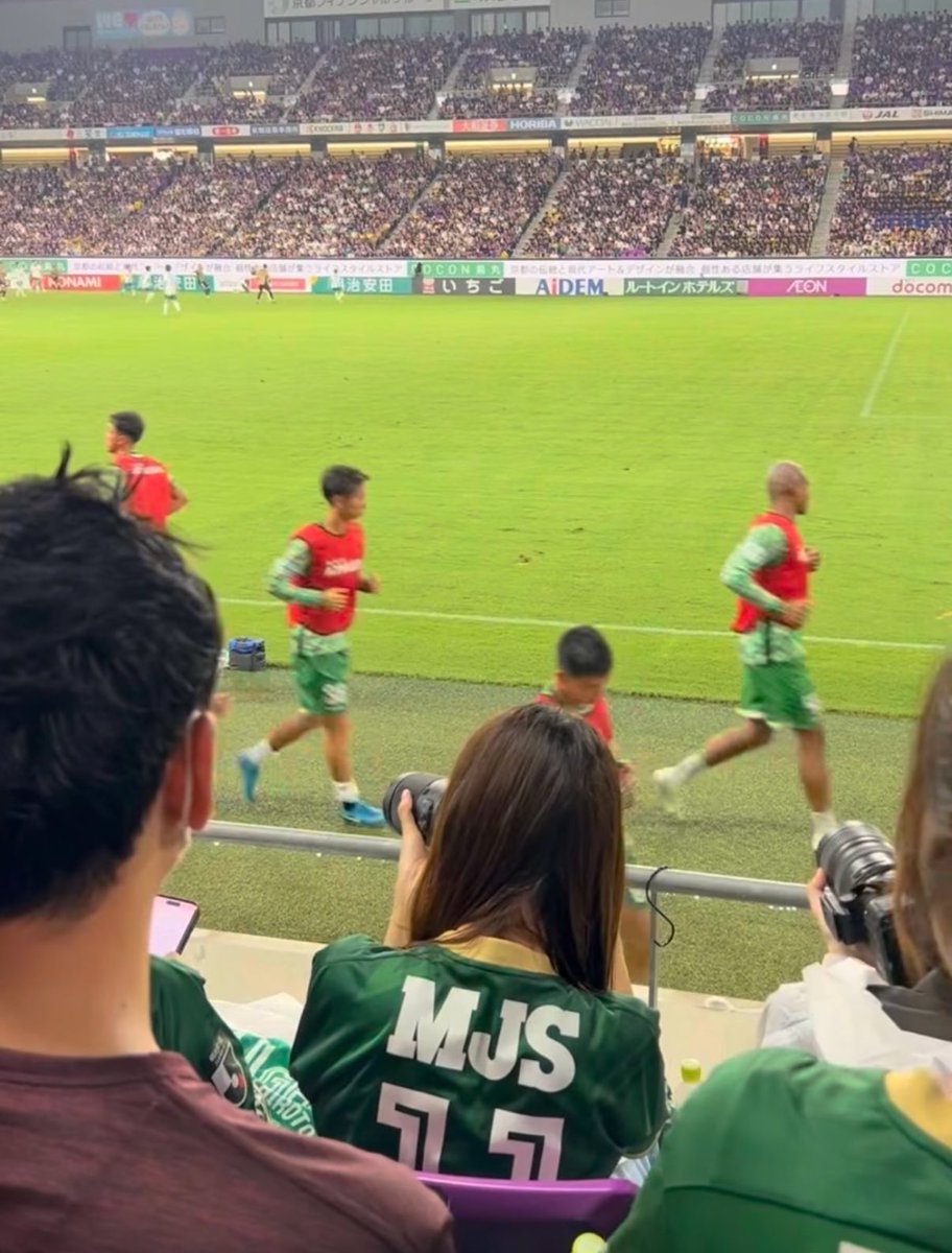 𝑨 ꪔ̤̮ tweet media