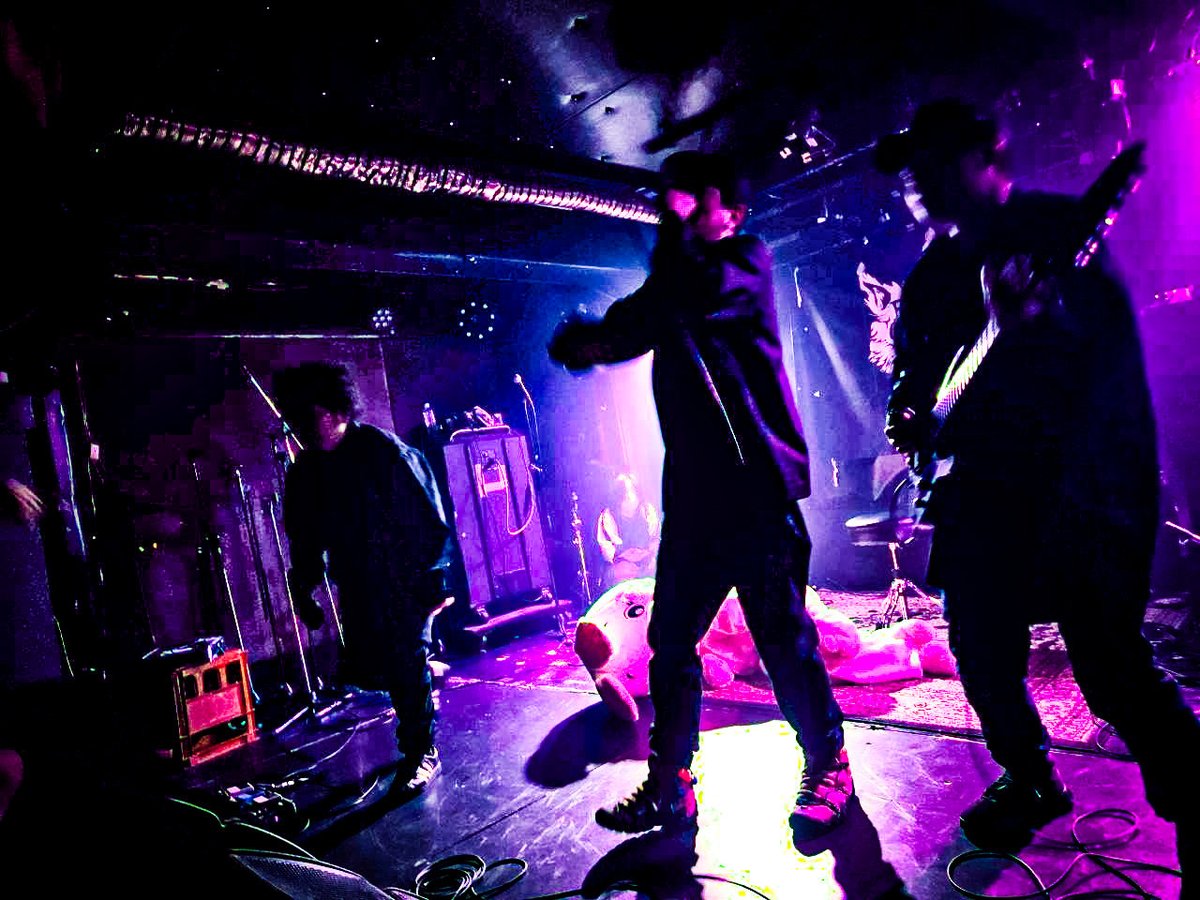 beast_crown666's tweet photo. DRAGNET NIGHT in NAGOYAありがとうございました！！

無事終了いたしました！！

DRAGNET CREWの皆様遠征お疲れ様でした
またやりましょう

関係者、出演者、ご来場いただいたお客様ありがとうございました！！ https://t.co/kQPxz3ZJpa