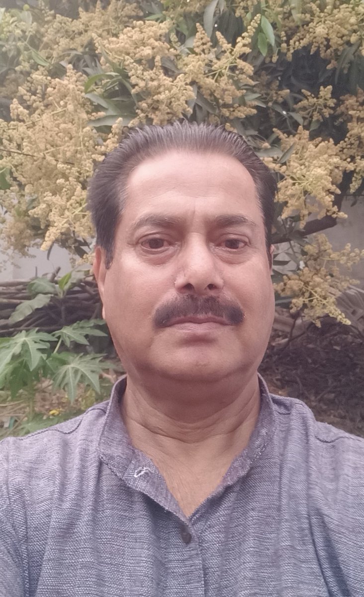 GirishPandy's tweet image. जब आप किसी और को बर्बाद करने के बारे में सोचते हैं, उसी वक्त ⏰ आप अपनी भी बर्बादी की पटकथा लिखना शुरू कर देते हैं। ✍️
काश! बरियार सिंह 💪 और उन जैसे सक्षम, प्रभावशाली और ओहदेदार लोगों को यह बात समझ में आती। 🤔
#Truth #reality #fact #history #सच #इतिहास