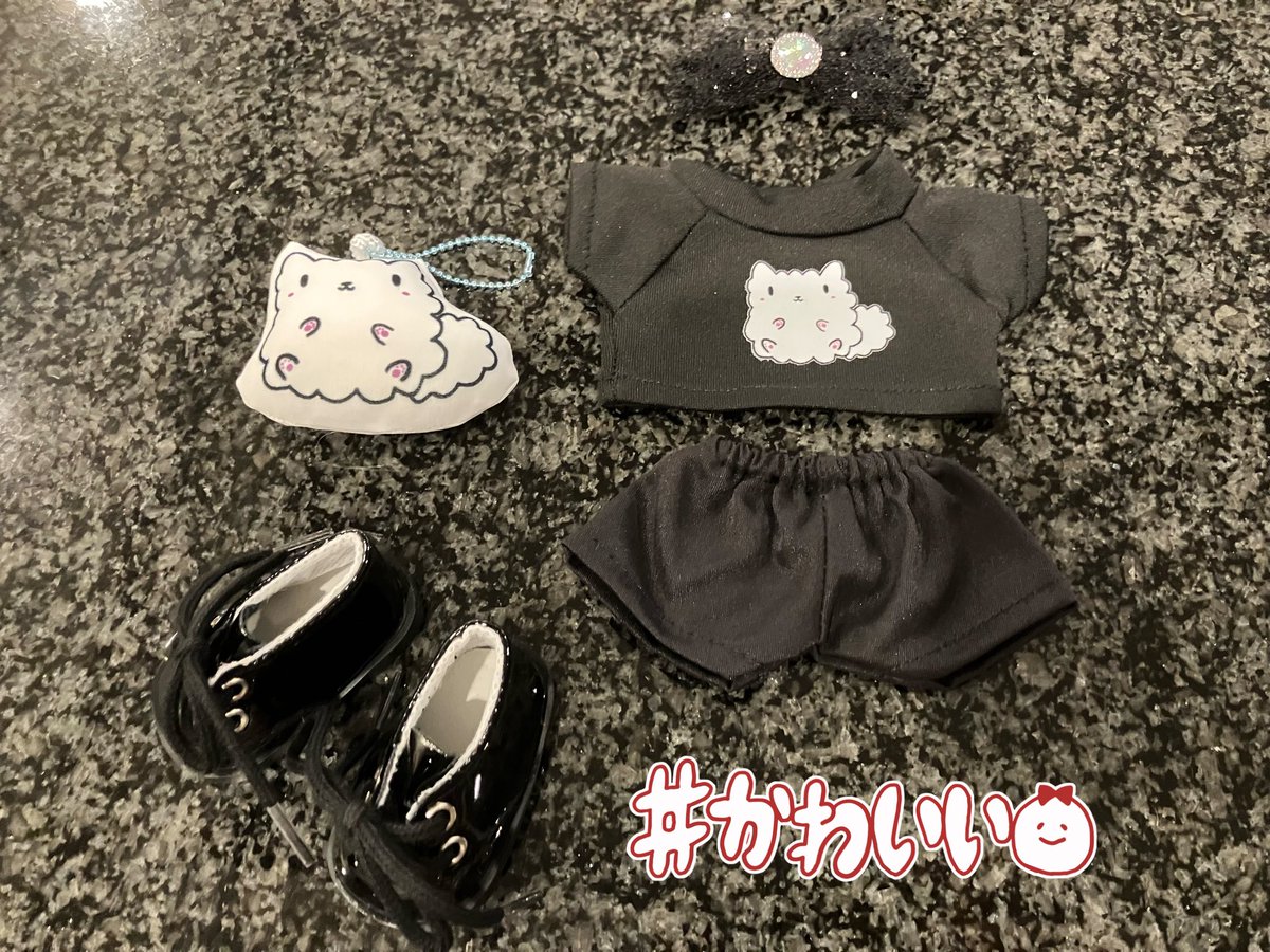 Mae_D1113's tweet photo. るいぬいちゃんがお家にやってきた🥰
かわいい🥺💕💕
#VisuNui
#Ruiza https://t.co/mdtrMMTlPw