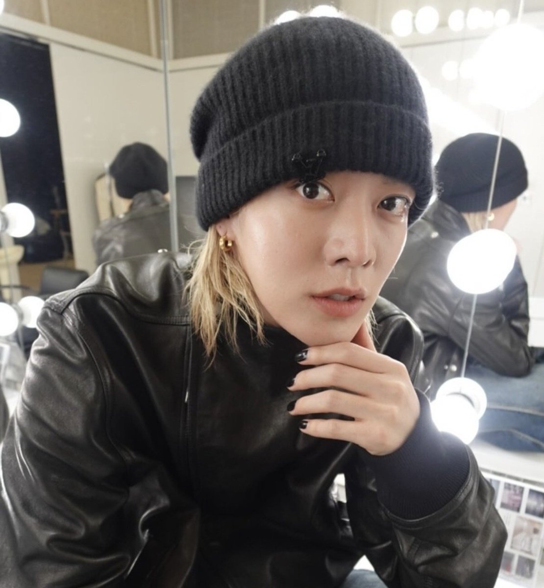 yuta as cats 𑄝 tweet media