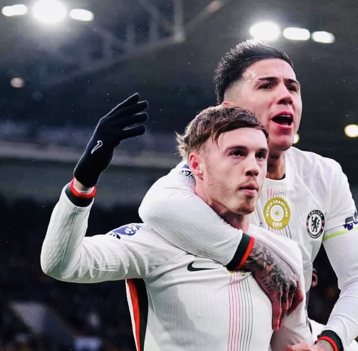 ŚȞÖĻĻŸ🌚😇🫂 tweet media