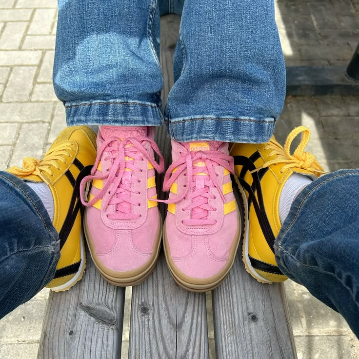 𖦹🍀୭˚ tweet media