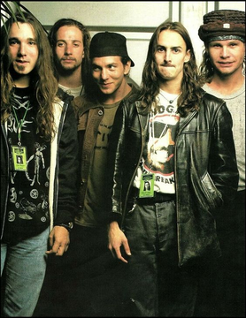 The Extreme Music Enthusiast tweet media