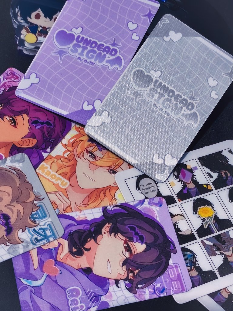 ReIN✨ | CF22 | Vgen comms open! tweet media