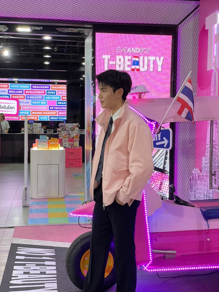 ✭𝐥𝐚𝐦𝐲✭ tweet media