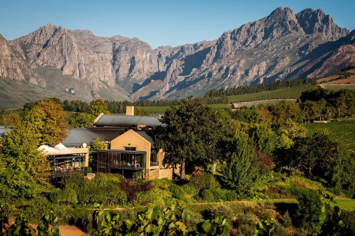 Tokara Restaurant & Deli tweet media
